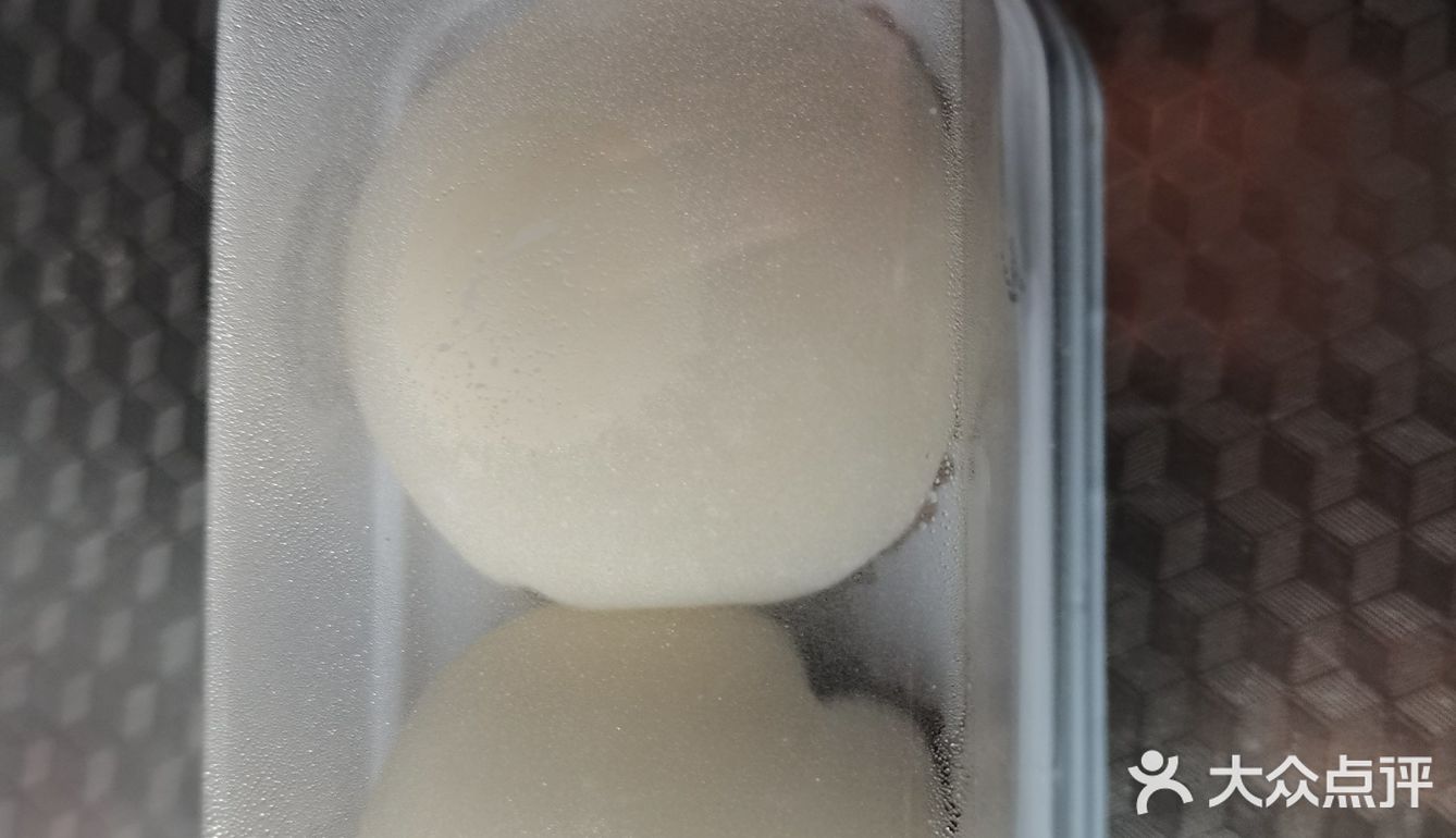「麦芬」 环境: 清清爽爽，很干净 服务: