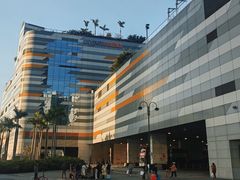-东荟城名店仓