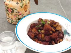 板栗红烧肉-丽泽山庄·生态怀柔菜·虹鳟鱼(红螺寺店)