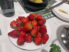 -金马门国际美食百汇(珞喻路店)