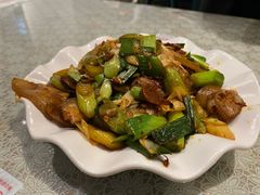 蒜苗回锅肉-乐三里屯面馆(阿那亚店)