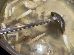-喃喃椰·糟粕醋·椰子鸡火锅(七堡花园店)