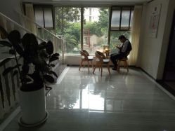 -痘博士昆明·国际祛痘领跑品牌