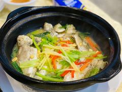 -老东风菜馆·羊肉火锅·海鲜·砂锅粥