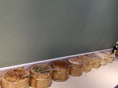 -丽丽三鲜螺蛳粉(田林路店)