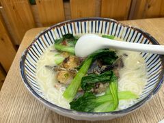 -鲜越鲜鱼粉(财富购物中心店)