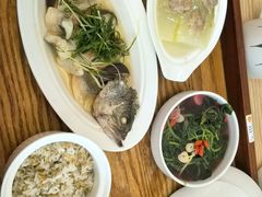 -雪梅月子中心(华侨城店)