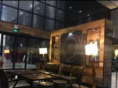 大堂-星巴克(杭州桐庐立山国际店)