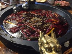-黄潇洒老火锅(九眼桥宏济巷店)