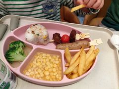 -西语炭烧牛排·西厨(滨湖万科里店)