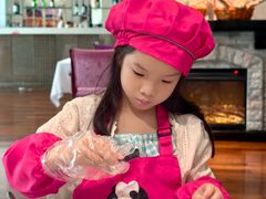 -深圳富苑皇冠假日套房酒店