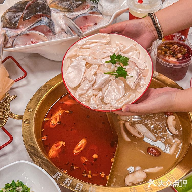 珠海这家鱼头火锅香晕我[流泪]大家都给我去吃‼️