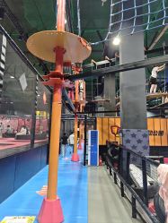 -飞吧潮玩运动蹦床游乐场