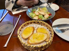 烟熏鸡肉凯撒沙拉-蓝枪鱼西餐厅(锦华店)