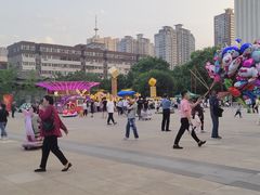-万达广场(龙湖店)