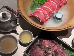 -三出山火锅(南京万象天地店)