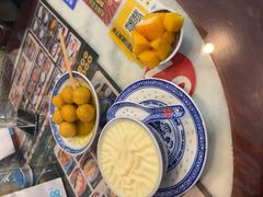 -广信牛奶甜品世家(台东店)