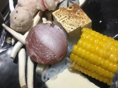 -八角锄烧·肉火锅(天河城店)