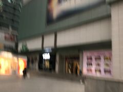 -上海第一八佰伴