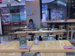-魔都三兄弟酸辣粉·蘸卤炸串(虹桥万科店)