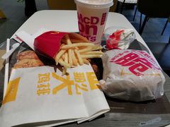 -麦当劳(东大桥店)