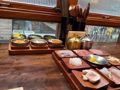 -银米·云南传统过桥米线(双廊黑金冠店)