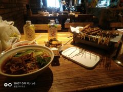 -平娃三宝烧烤·面食(南小街店)