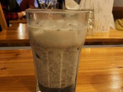 冰黑芝麻拿铁-Egg•Allday Brunch(襄阳北路店)