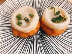 -龍堂蟹黄小笼包(德思勤四季汇店)