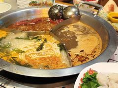 -山悦里 山野·鲜火锅(罗斯福广场店)