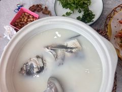 天目湖砂锅鱼头-紫藤园·天目湖大鱼头(南山竹海店)