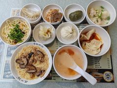 -正一涵老味道名小吃(广汉总店)