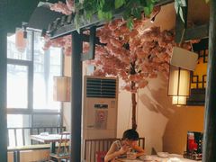 -小凤庭·地道湖北菜武昌鱼·藕汤(38年黄鹤楼店)