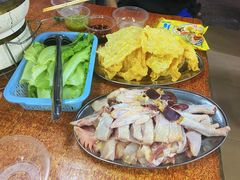 连州果园鸡-威邵鸡煲(西华路总店)