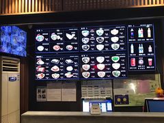 -亮亮面馆(经六路店)