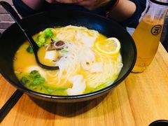 -云味馆·云南菜·云南米线(沙井华润店)