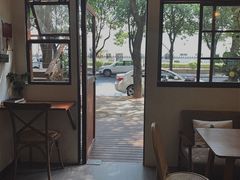 -白熊咖啡(闽江大道店)