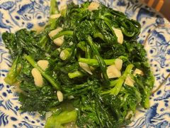 -荷栖小院·品质江西菜(红谷滩店)