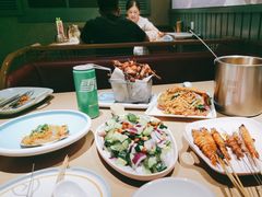 -街角等你.大连海鲜烧烤.经典铁板海鲜串(西安路店)