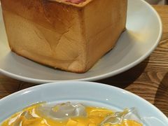 -蜜桃餐厅·伴山(湖滨商业街店)