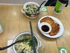 -柴爿巷·香酥鸡&馄饨(复兴中路店)