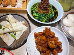 -新白鹿餐厅(金鹰新街口店)