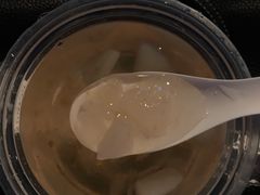 桃胶雪莲子炖雪梨小叮叮-满记甜品(富华里店)