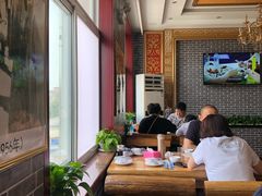 -地方名吃海鲜大馅蒸饺(北戴河店)