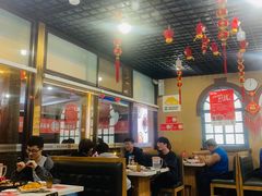 大堂-大锅强·蒸海鲜青岛菜(吾悦广场店)