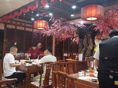 -那家老院子东北菜·饺子·小鸡炖蘑菇(艳华街店)