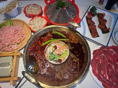 -二荆条·城市森林火锅旗舰店