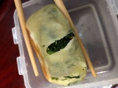 虾皮野菜盒子-玉华台饭庄(裕中西里小区店)