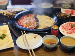 -重庆德庄火锅(体育中心店)