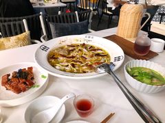 -渔语鱼新川菜Bistro(万象天地店)